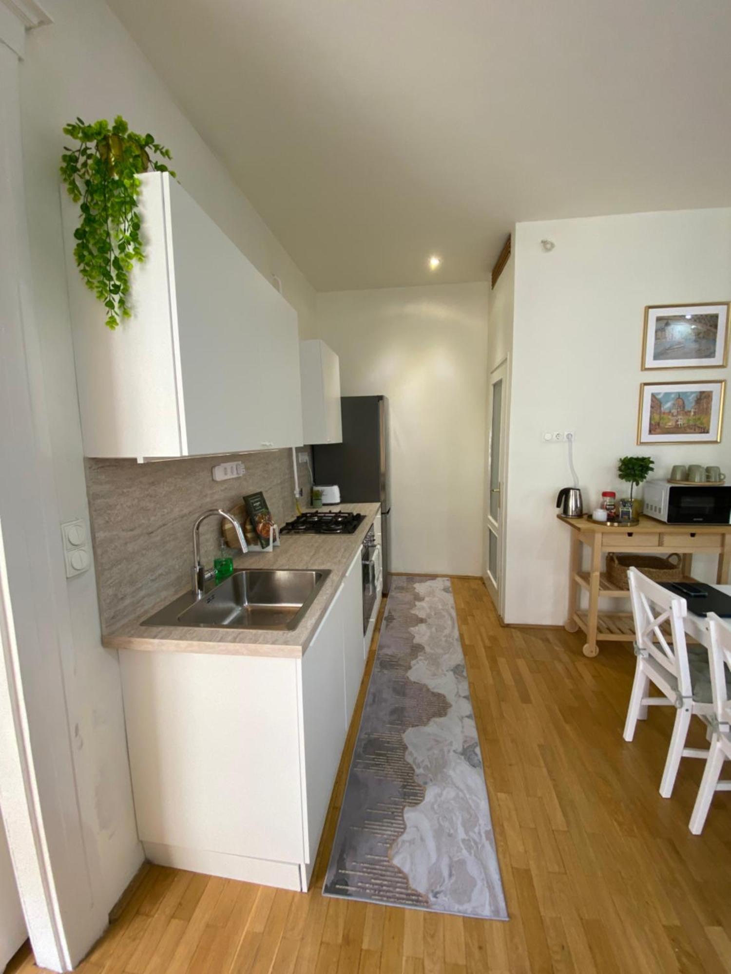 Oasis - Center Apartment